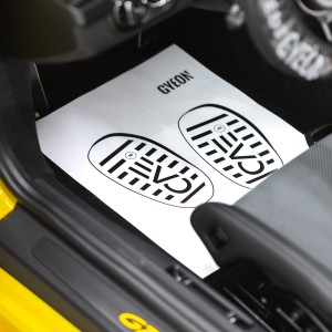 GYEON Q²M FloorMat 25-pak Zestaw papierowych dywaników ochronnych