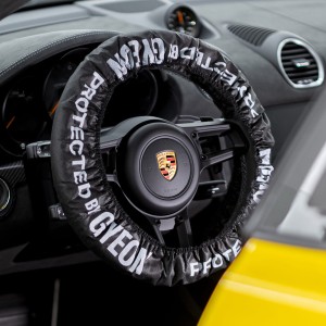 GYEON Q²M Steering WheelCover Pokrowiec ochronny na kierownicę